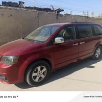 سيارة دوج كرفان مديل ٢٠١١  بيها مكينا ٢٠١٨   سياره بدون حادث كلين ونضا...