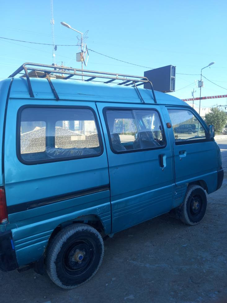 دايو داماس 
موديل 2005 
كير ومحرك شغالات 
محرك 3 سلندر حجم 800
( رقم ديالى ) الانكليزي الجديد
تخم تاير نضيف 
كشر شوفة عينك 
بيها نواقص بسيطه كماليات مثل ليدات مال بوب على ترتيبات بسيطه 
اتفيد اهل خطوط روضه او طلاب داخل منطقة هيجي شي 
العنوان التاجي / سبع البور
سعرها 28 وبيها مجاال بغداد, العراق


**إذا كنت صاحب هذا الإعلان وتريد حذفه لأي سبب، رجاءا أرسل رسالة إلى الدعم الفني**