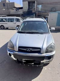 توسان • ٢٠٠٩ • مكينة ٢٠٠٠