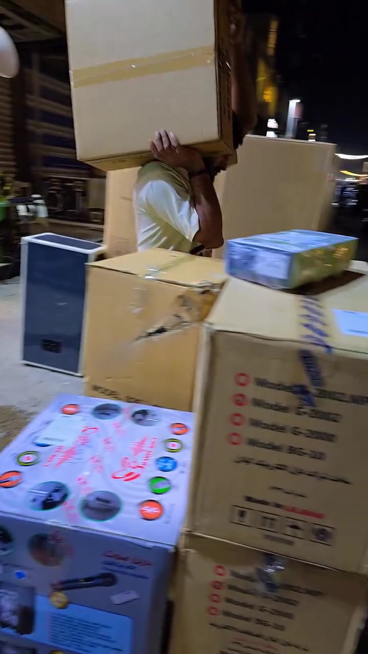 الحمد لله على بركاته و نعمته
((اخلص لمن تخدم فإن المخدوم اخلص لك بدمه))
بعد التوكل على الله    🧿🧿🧿🧿
السعر جملة  و   مفرد ✅️✅️ 
تم تجهيز الاخوة خدام الإمام الحسين عليه السلام 
 🚛 🚛(( يوجد توصيل كافة المحافظات ))🚚🚚
بغداد مدينة الصدر قطاع 41 شارع الداخل 📍📍📍
  للإستفسار والطلب 📞 ***********
شركة العقيلة زينب ع
