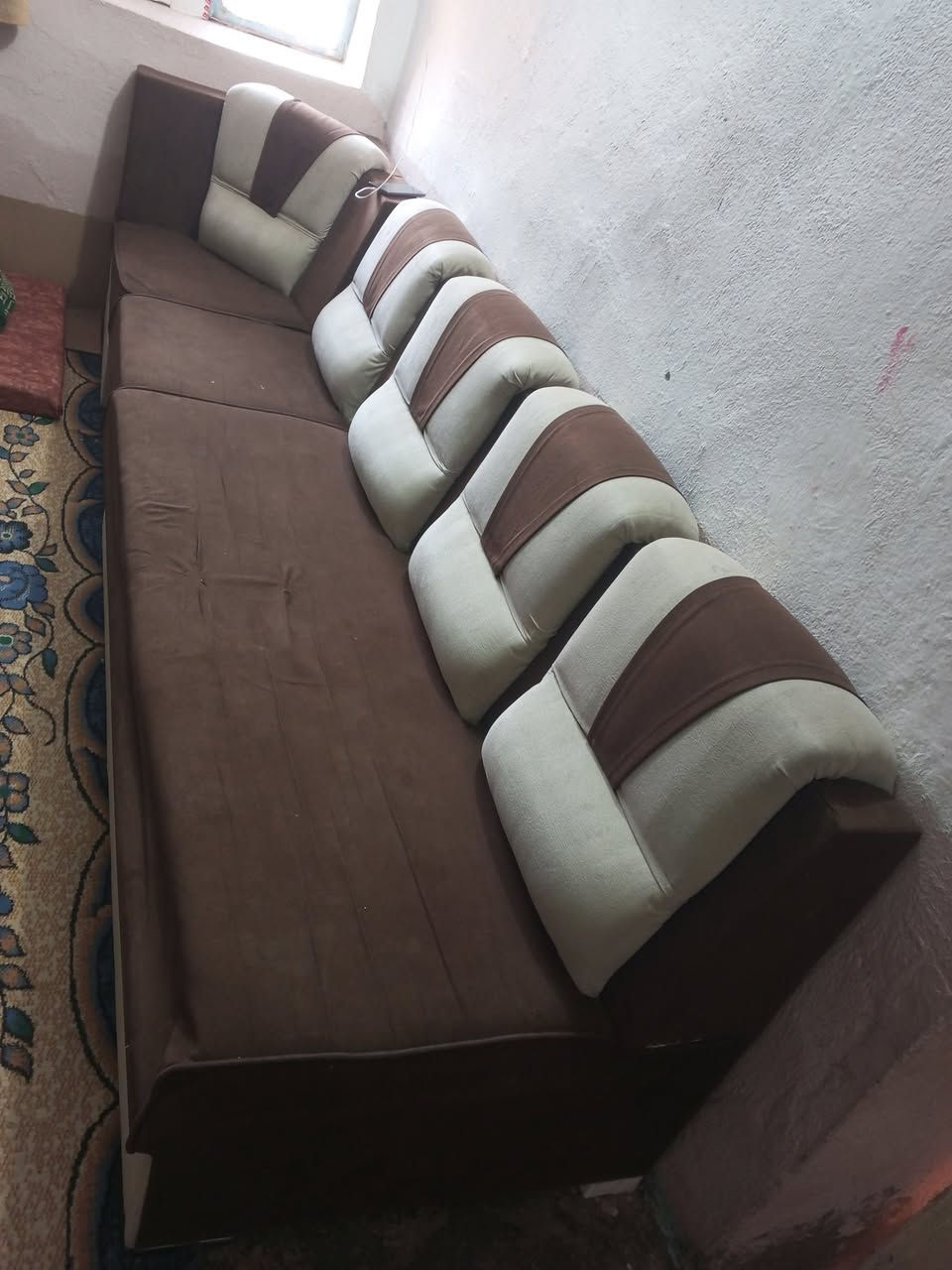 السلام عليكم تخم قنفات خمس قطع مستخدم نضيف لتواصل اتصل ‏‪***********‬‏
