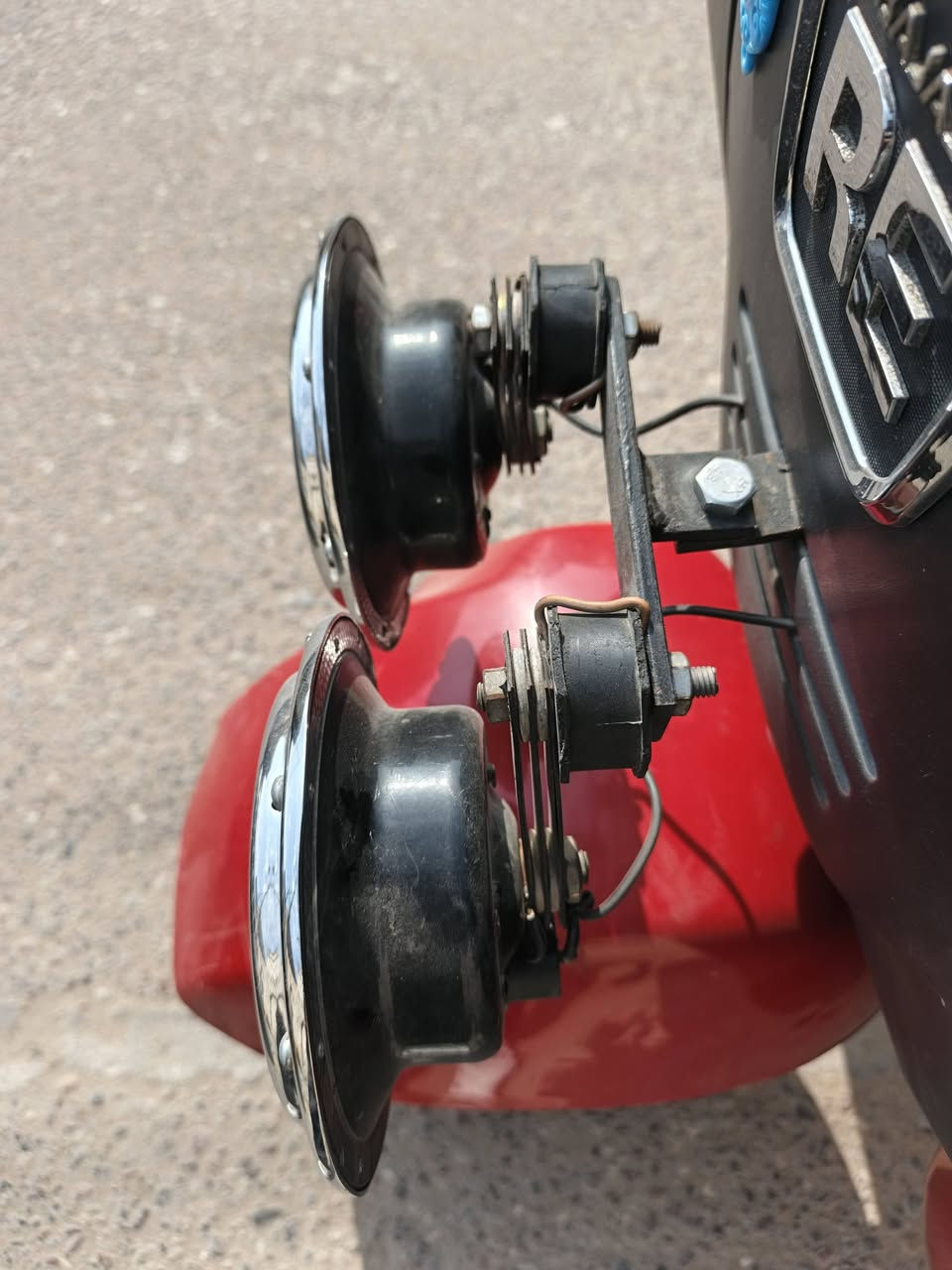 بوش إيراني مشتغله عد ميثاق طوك نيكل دكه نعومة فول
للبيع رقمي *********** بصره 5 ميل سعر ١٥٠
