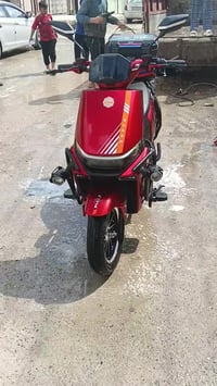 دراجة شحن • ست بطاريات • يوصل ٥٠كم