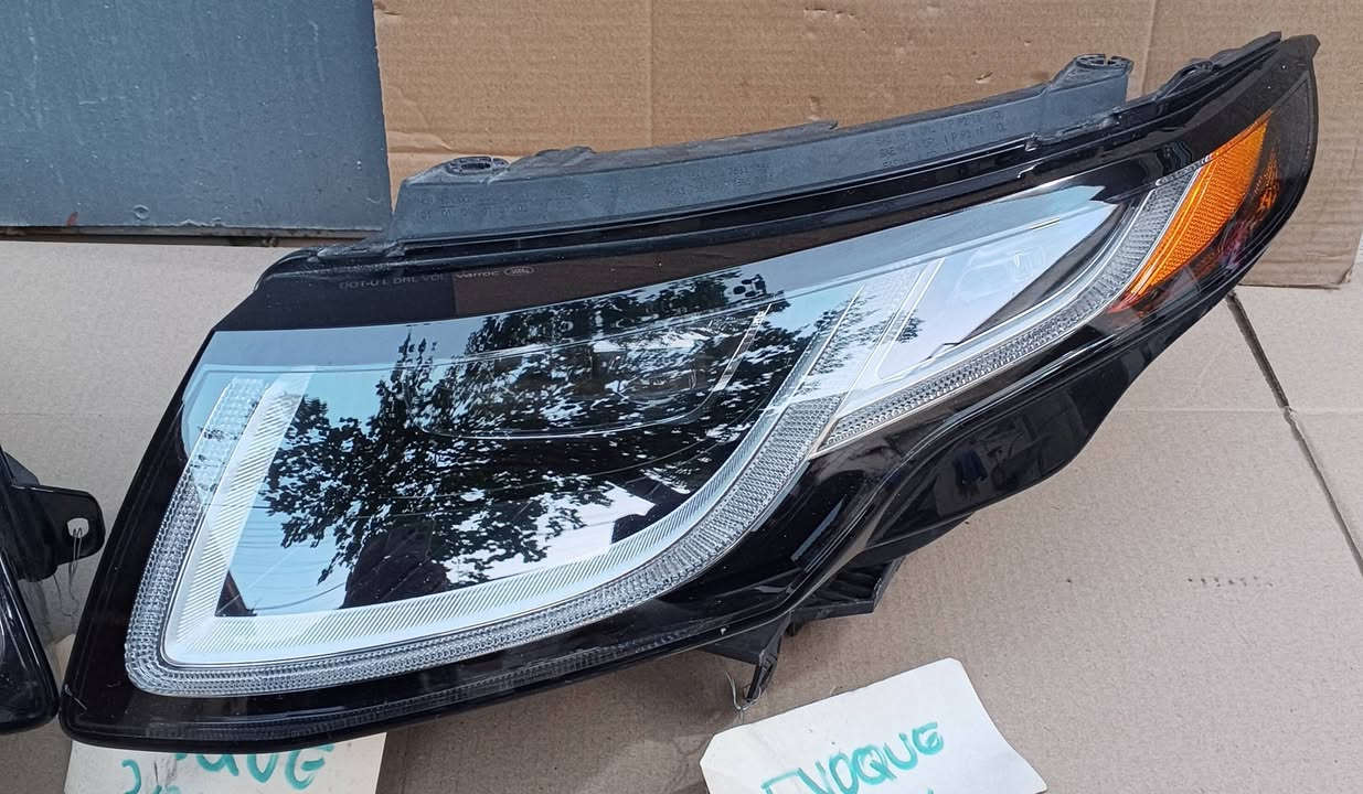 السلام عليكم لايت أصلي تفصيخ أمريكي للاستفسار واتساب توصيل موجود موديل   2016  *********** نظافه فول
