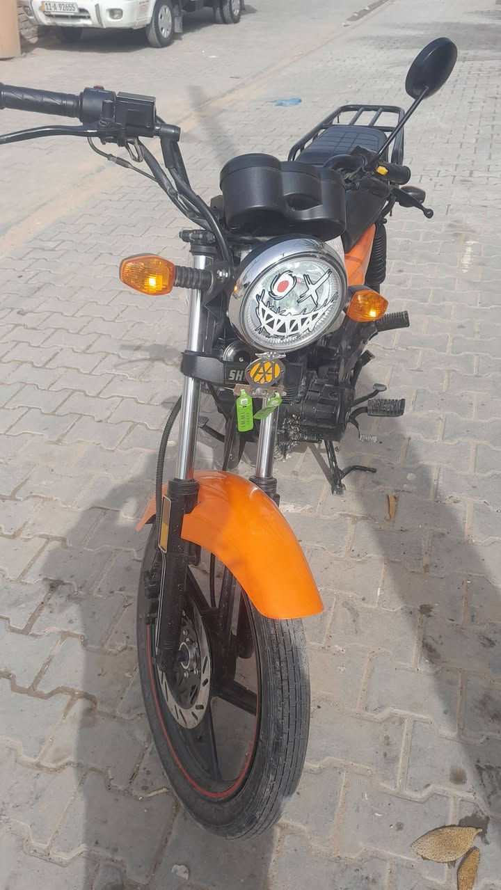 شاينك ٢٠٢٥ أوراق سكنر
٨٥٠ للبيع اتصال ***********
