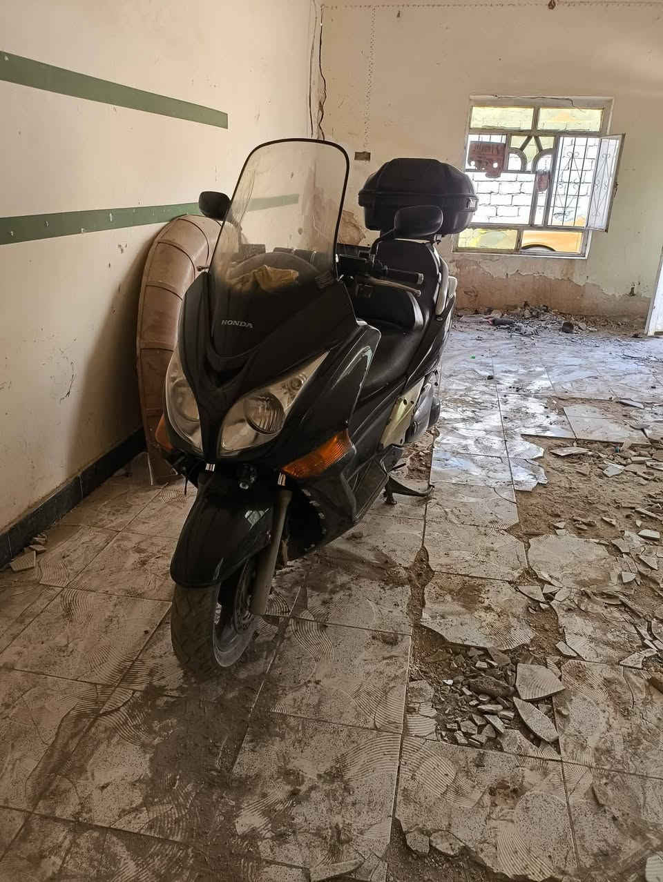 السلام عليكم دراجة سلفر ونج مكفوله محرك 600مراوس بفورزه 010نظيفة مكاني حله


**إذا كنت صاحب هذا الإعلان وتريد حذفه لأي سبب، رجاءا أرسل رسالة إلى الدعم الفني**