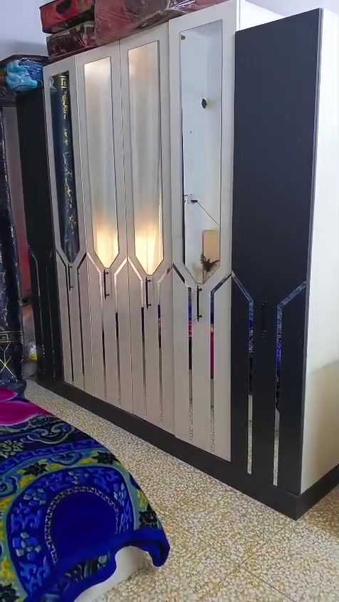 غرفه نضيفه جديده استعمال قليل ب600 وبيها مجال


**إذا كنت صاحب هذا الإعلان وتريد حذفه لأي سبب، رجاءا أرسل رسالة إلى الدعم الفني**