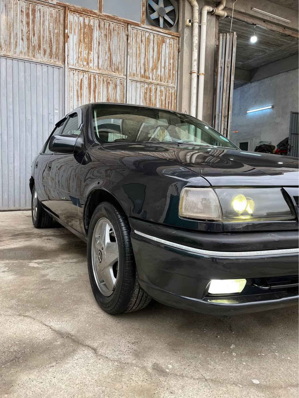 Opel vectra 1994 CDX
سڵاو بەناوی خوا . ئۆبڵێکی ڤیگترا ١٩٩٤ بۆ فرۆشتین مواسەفاتی سلایت abs جام کارەبا دەبیل ئیرباگ تەبرید ئاوینە هیتەر بی لیدران کامل بۆیاخ کراوە لەسەر ساغی بەشەرت کێرو مەکینە بەشەرت کێری عادییە  مەکینە 2.0 سەیارەکە زۆر پاکەو مالی دۆستە مەسرەفی نییە بەشەرتی تەحویل و خەرامە  
‎تیبینی : تەبریدی پیویستی بە چاک کردنە 
‎بۆزانیاری زیاتر *********** 
٤٧وەرەقە و مەعامەلە السليمانية, العراق
