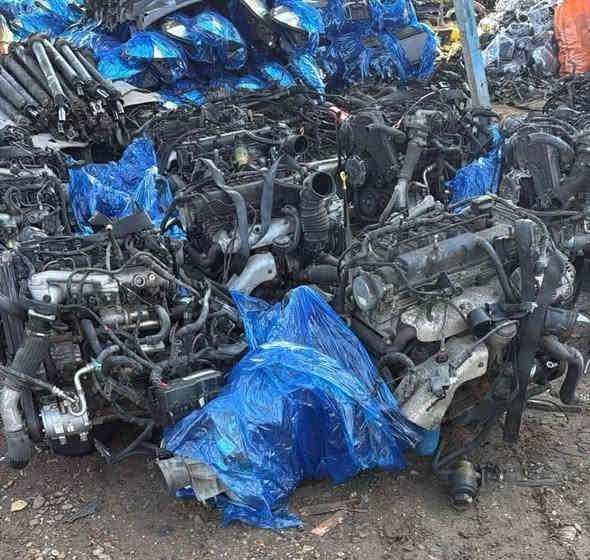 بشكر تزداد النعم 
بفضل الله تعالى سوف تصل حاويه  غراض ستاركس 

كصات تحويرات مكينه 2012

مكينه 2007 كل مايخص الستاركس 

سعارسعار سعار تنافسيه 

تحويرات كامله بلاش بلاش 

 ومساعده لخوانه سواق 

نفتح قصاد قصاد من يوم 10//12

العنوان ذي قار رفاعي وتساب ***********

هاتف ***********
