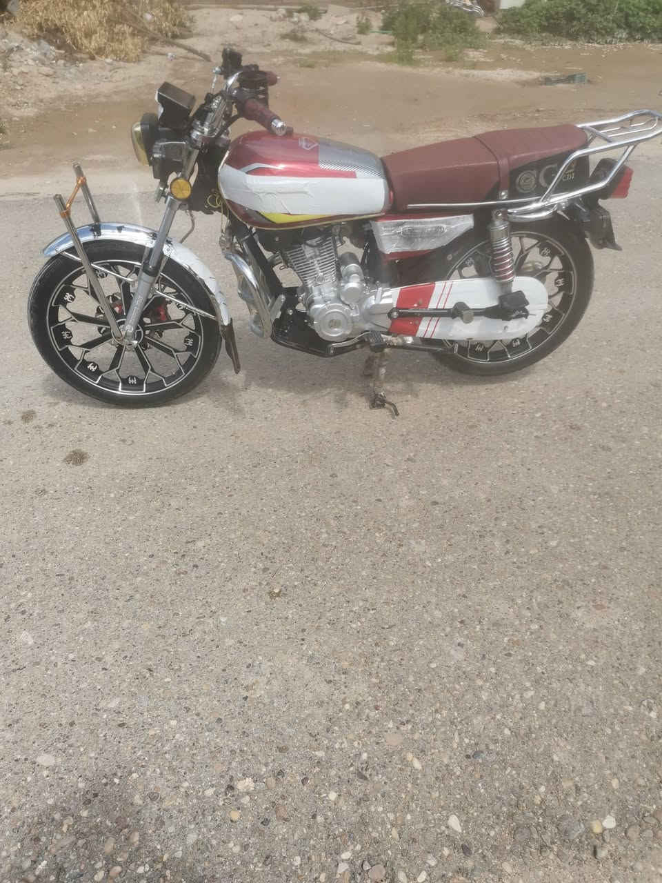 سلام عليكم اخوان دراجه سونك ٢٤ الدراجه مكفوله كفاله عامه  المكان الصقلاويه الطالعه السعر ٧٥٠وبيها مجال رقم ***********
