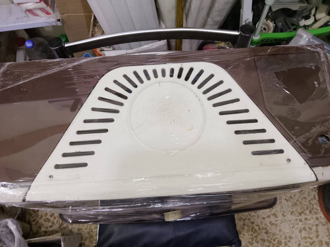 اسلام عليكم صوبه عشتار نضيفه العنوان موصل جانب الأيمن رقم الموبايل ***********
***********
