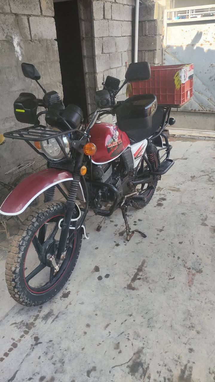 السلام عليكم دايوان جبلي 21 اوراق سكنر كامله اي نقص مابيها مكينه 200 تخم تاير جوبلس مليون وبيها مجال بغداد قرب بسمايه ***********
