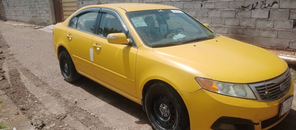 اوبتما 2010كير وماكينة جدد تبريد خير من للة بغداد بسمي حادثها دوسة  باب 90وبيها مجال ***********
