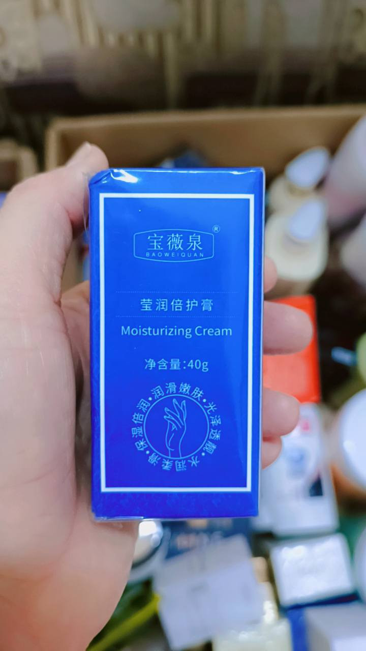 وصلت البضاعه الجديده من العنايه الكوريه ومثل ماعودناكم بانسب الاسعار ويوجد توصيل جميع محافظات العراق 
للحجز مراسلتنا ع الخاص وتدللون 🥰🥰🥰


**إذا كنت صاحب هذا الإعلان وتريد حذفه لأي سبب، رجاءا أرسل رسالة إلى الدعم الفني**