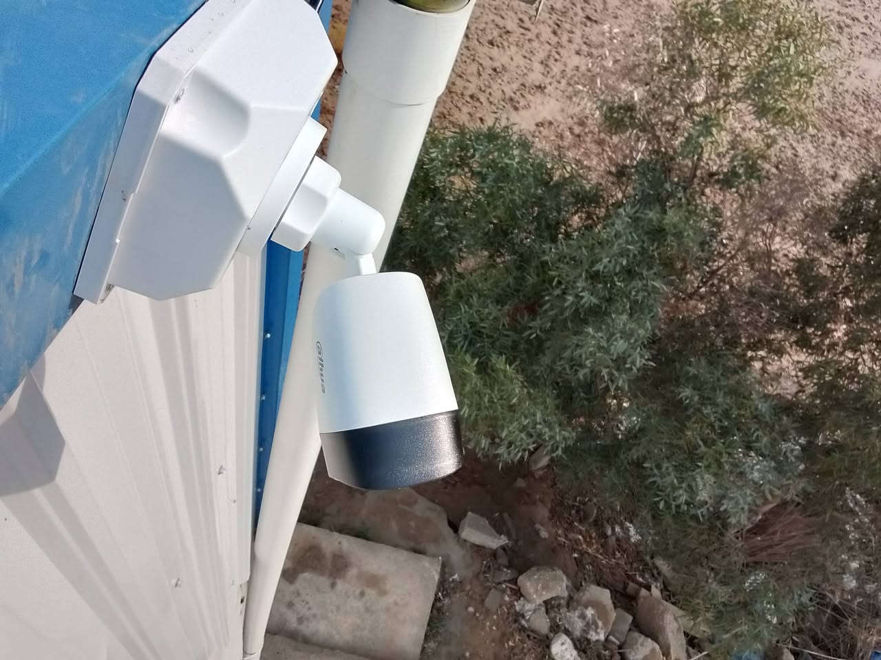 تم بحمد الله تنصيب كاميرات مراقبة من شركة دهوة العالمية بعدد 8كامرات قرب مطعم عبدالله السياحي 
موقع المكتب مقابيل إطفاء العزيزية 
يوجد تجهيز وتنصيب وصيانة جميع أجهزة الكاميرات 
***********
***********
