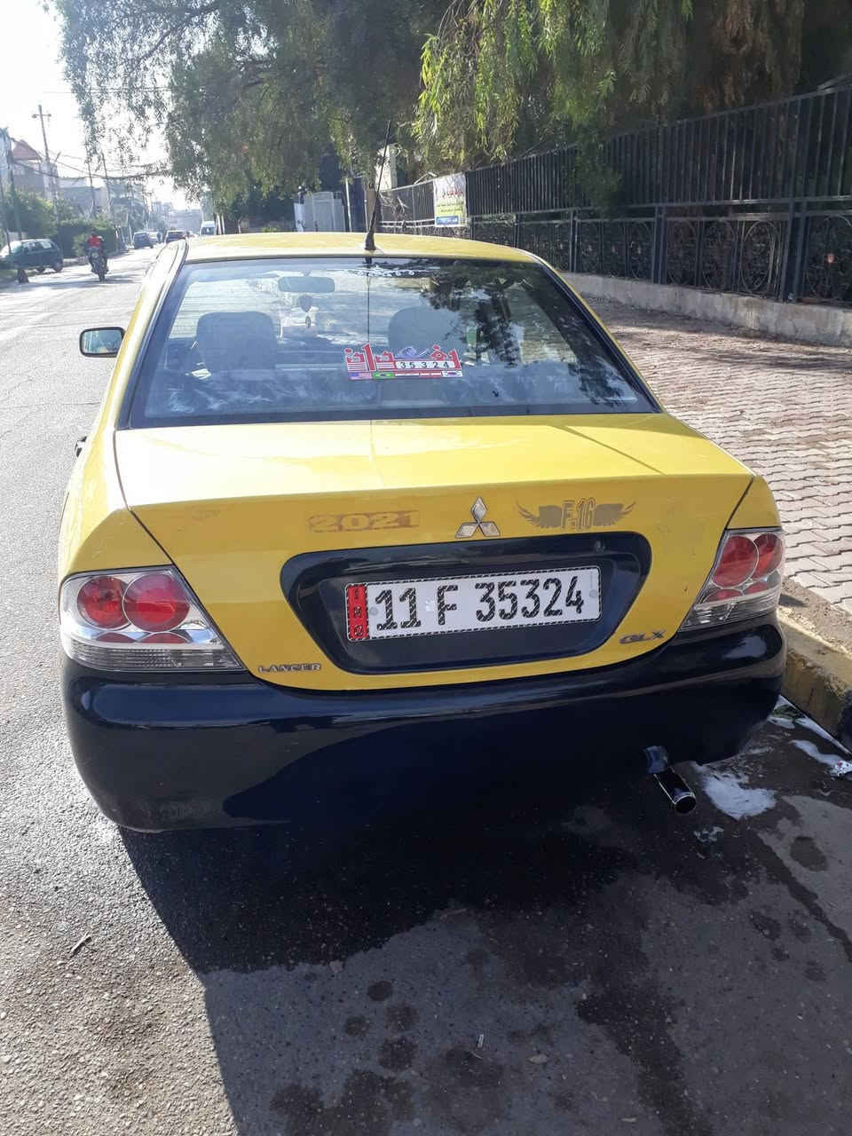 لانسر للبيع موديل 2010
رقم بغداد انكليزي جديد
سياره بيها صبغ جاملغ وباب بدون حادث تصليح هلالات الخلفيه 
سياره على وضع الشركه تخم تايرات جديد ابو الخط الابيض
السعر 71ورقه وبيهه مجال 
سياره مكفولة كير ومحرك
مكاني الشعب
الاتصال على الرقم ***********
وسياره بااسمي
