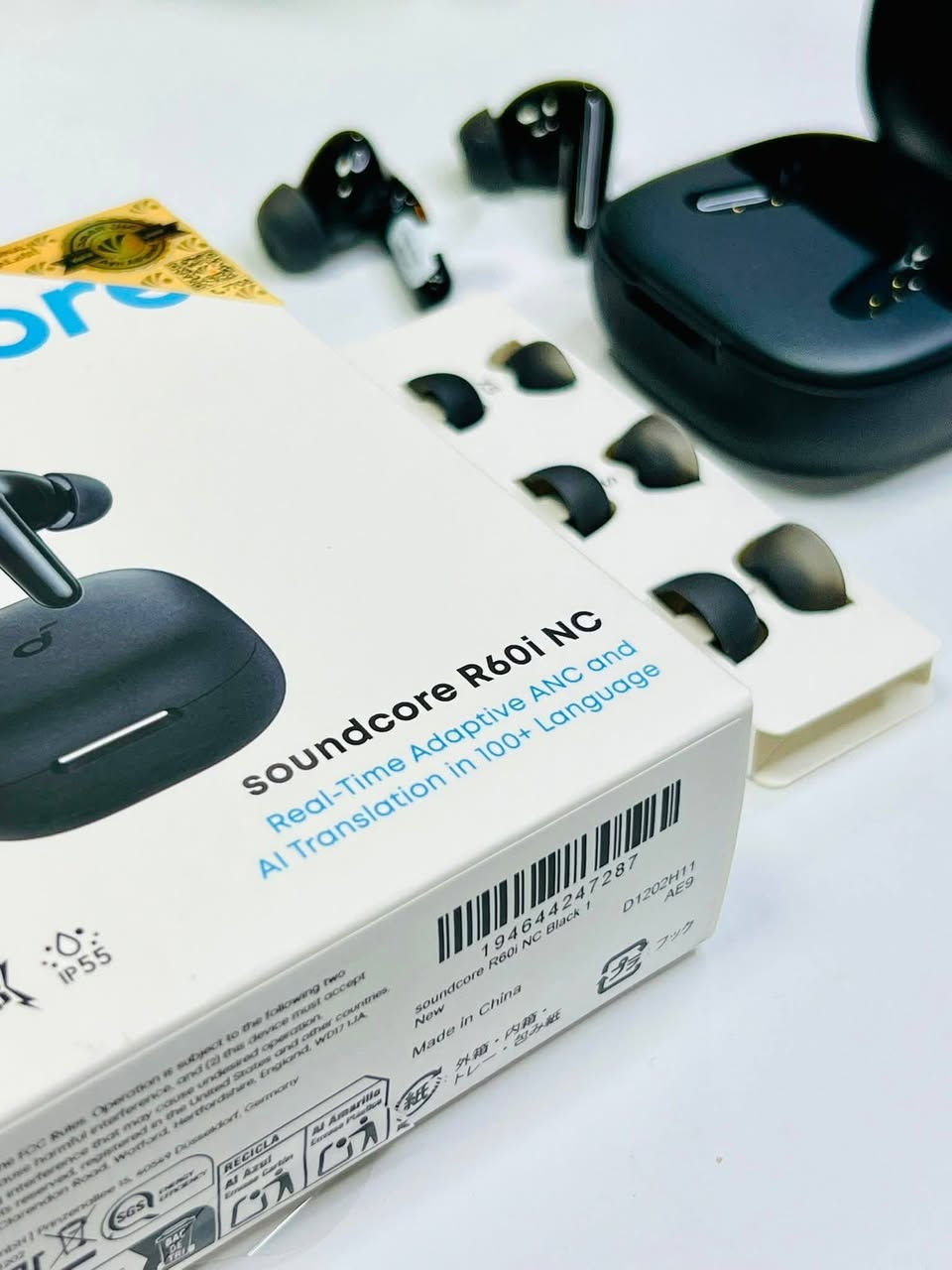 سماعة Soundcore R60i NC من Anker – تجربة صوت ذكية وقوية 🔥
استمتع بصوت نقي وعزل ضوضاء متطور مع سماعة Soundcore R60i NC المصممة لتمنحك راحة وجودة في كل استخدام، سواء للمكالمات أو الموسيقى أو السفر.

✨ المواصفات الرئيسية:
 • 🎧 عزل ضوضاء تكيفي (Adaptive ANC)
يقلل الضجيج المحيط تلقائيًا حسب البيئة لتجربة استماع هادئة.
 • 🔊 درايفرات 11 ملم
صوت قوي، باس عميق، وتفاصيل واضحة.
 • 🌍 ترجمة فورية بالذكاء الاصطناعي
تدعم أكثر من 100 لغة – مثالية للسفر والتواصل.
 • 🔋 عمر بطارية طويل
 • حتى 50 ساعة مع العلبة (بدون ANC)
 • 40 ساعة مع تفعيل ANC
 • 🎶 دعم Hi-Res Audio + LDAC
جودة صوت عالية لعشاق الموسيقى.
 • 💦 مقاومة للماء IP55
مناسبة للرياضة والاستخدام اليومي.
 • ⚡ BassUp
تعزيز ذكي للباس لمتعة أكبر.

🎯 لماذا تختارها؟
سماعة تجمع بين الصوت الاحترافي، العزل الذكي، والميزات الذكية بسعر مناسب من علامة موثوقة مثل Anker.

✅ خيار مثالي للموسيقى، المكالمات، السفر، والرياضة
🎁 تصميم أنيق + أداء يعتمد عليه

إ
👈👈 للطلب والاستفسار مراسلة الصفحة 👉👉
🌞🌞🌞 الشمس للألكترونيات والألعاب  🌞🌞🌞

PS5🔹️PS4🔹️PS3🔹️360🔹️XBOX🔹️PC🔹️
🎮 اجهزة العاب
🎧 اكسسوارات
📀 اقراص العاب
💸 بيع & شراء & مراوس
⚙️ صيانة جميع اجهزة الگيمنك والجويستك وال PC
💾 تنزيل الالعاب لكافة الاجهزة
ps3-ps4-xbox360-xbox series

🌞🌞🌞 تابع الصفحة لمعرفة أخر العروض 🌞🌞🌞

🕒 اوقات العمل يومياً من الساعة ال9 صباحا ولغاية الساعة 11 ليلاً

📲  واتساب - ***********  📞📞

     🚖🚖 يتوفر توصيل لجميع محافظات العراق 🚖

 عنوان المركز/ بابل الحمزه الغربي /قرب فلكة الساعه 
✔️ ✔️✔️ مجاور شاورما ابو العبد  ✔️✔️✔️👇👇 تابع الصفحة لمعرفة أخر العروض والتحديثات 👇👇

