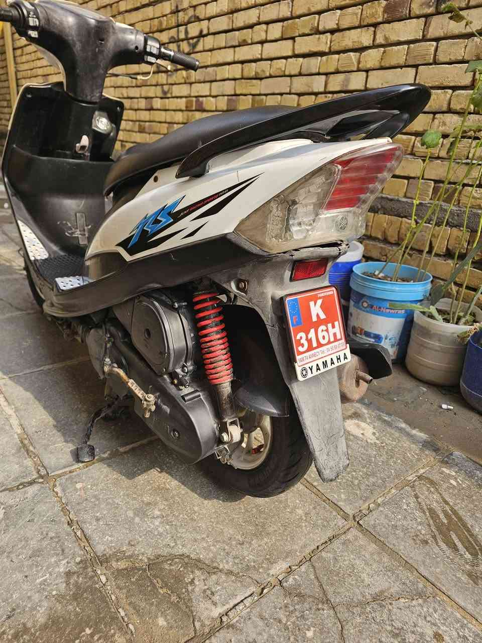 دراجه ماكس عدله مفتوحه والفات دراجه شغاله سلف هندر عوزها بس باتري
السعر 550وبيها مجال مكاني حي الشهداء 
***********
