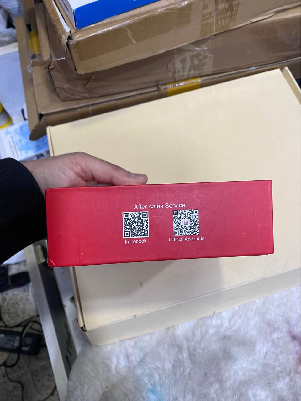 باشترین سێتی سۆکێت و ئەداپتەری جۆری ICFRIEND 13-in-1 بۆ فرۆشتن. تایبەت بە چاککردنەوەی مۆبایل و پرۆگرامکردنی میمۆری.
تایبەتمەندییەکانی ئەم پارچەیە:
• پشتیوانی جۆراوجۆر: پشتگیری لە ١٣ جۆری جیاوازی چیپ دەکات (EMMC و EMCP).
• جۆرەکانی چیپ: BGA153-169, BGA162-186, BGA221, BGA529.
• گونجاندن: کار دەکات لەگەڵ بۆکسەکانی (Easy Jtag Plus, UFI Box, Medusa Pro, ATF).
• کوالێتی: سۆکێتی ئەسڵییە و بەکار نەهاتووە، هەموو پارچەکانی ناو وێنەکەی لەگەڵە (فریمە ڕەشەکان و ئەداپتەرەکان).

تایبەتمەندی دەرهێنانی داتا (Data Recovery):
• گونجاوترین ئامێرە بۆ دەرهێنانی وێنە، ڤیدیۆ و ناوەکان لەو مۆبایلانەی کە بۆردەکەیان سووتاوە یان شکاون و هەڵنابن.
• دەتوانیت ڕاستەوخۆ لە ڕێگەی ئەم سۆکێتەوە میمۆرییەکە (IC Memory) ببەستیت و هەموو داتاکانی ناوی کۆپی بکەیت بۆ کۆمپیوتەر.
• چارەسەرێکی خێرایە بۆ کێشەی Dead Boot و گێڕانەوەی زانیارییە گرنگەکان. بشدار, السليمانية


**إذا كنت صاحب هذا الإعلان وتريد حذفه لأي سبب، رجاءا أرسل رسالة إلى الدعم الفني**