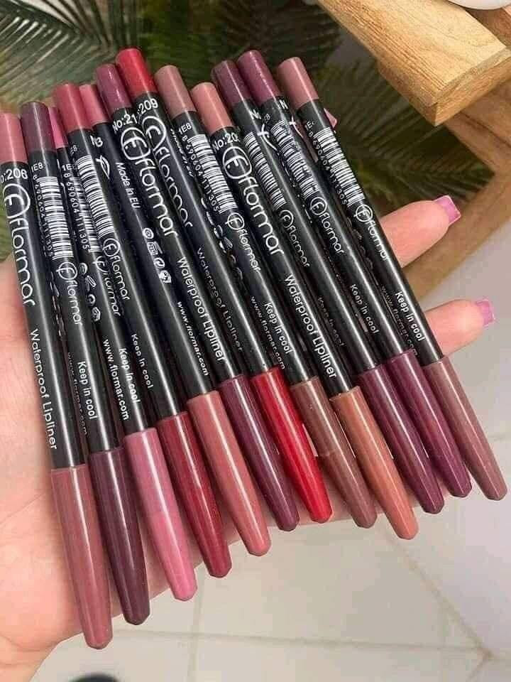 قلم تحديد الشفه ماركة فلورمال 
السعر الف 
.
.
#قلم_تحديد_شفه #اكسبلور #لايك


**إذا كنت صاحب هذا الإعلان وتريد حذفه لأي سبب، رجاءا أرسل رسالة إلى الدعم الفني**