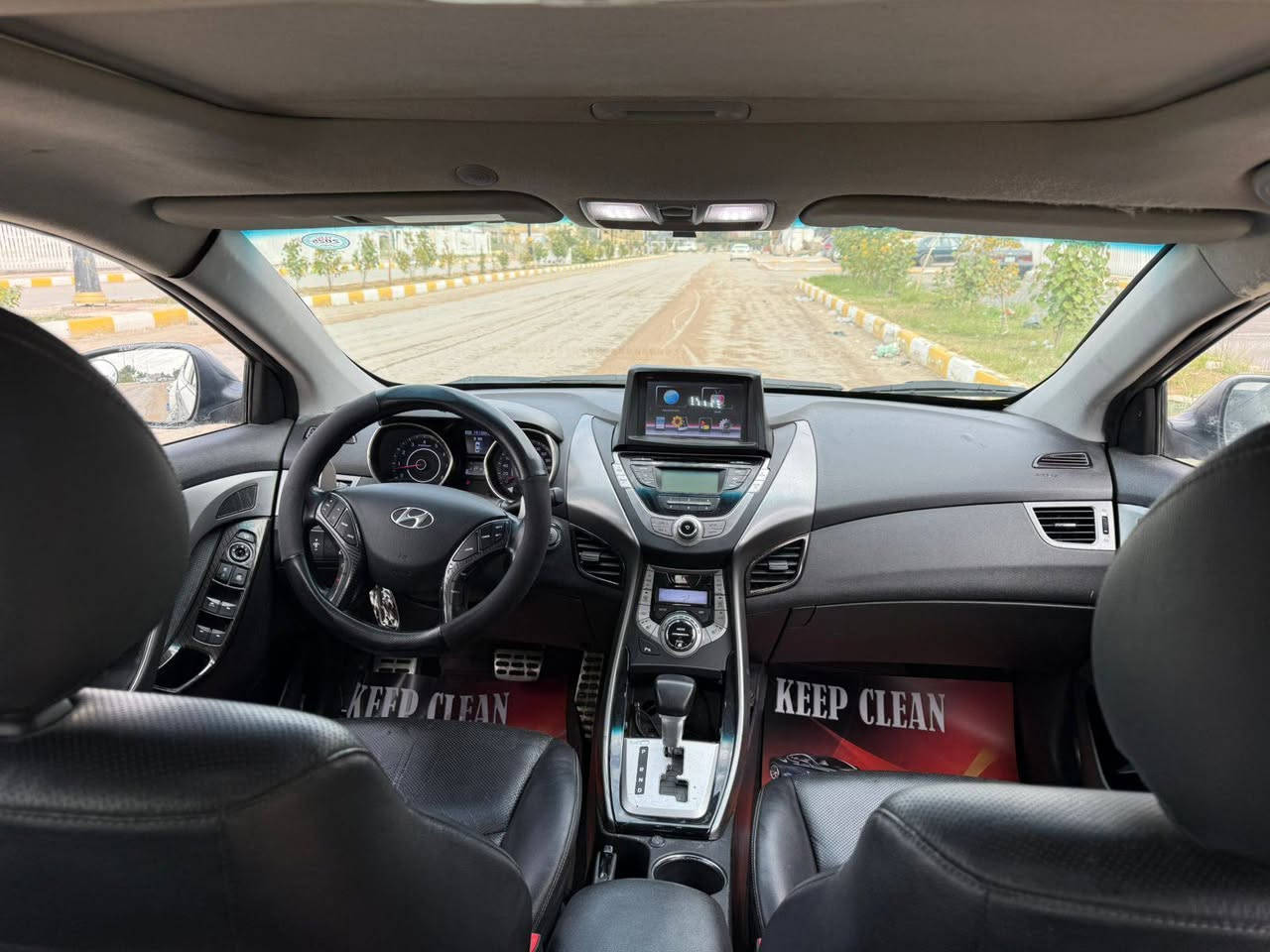 السلام عليكم شباب
النترا 2012 فول مواصفات مقفوله كفاله عامه من عدا الكصه جاهزه من كل شيء بصمه مكينه وكير كفاله
بها ارقام سنويه طبق اصل سليمانيه
السعر ب 48 بيها مجال
مكان ناصريه
***********
