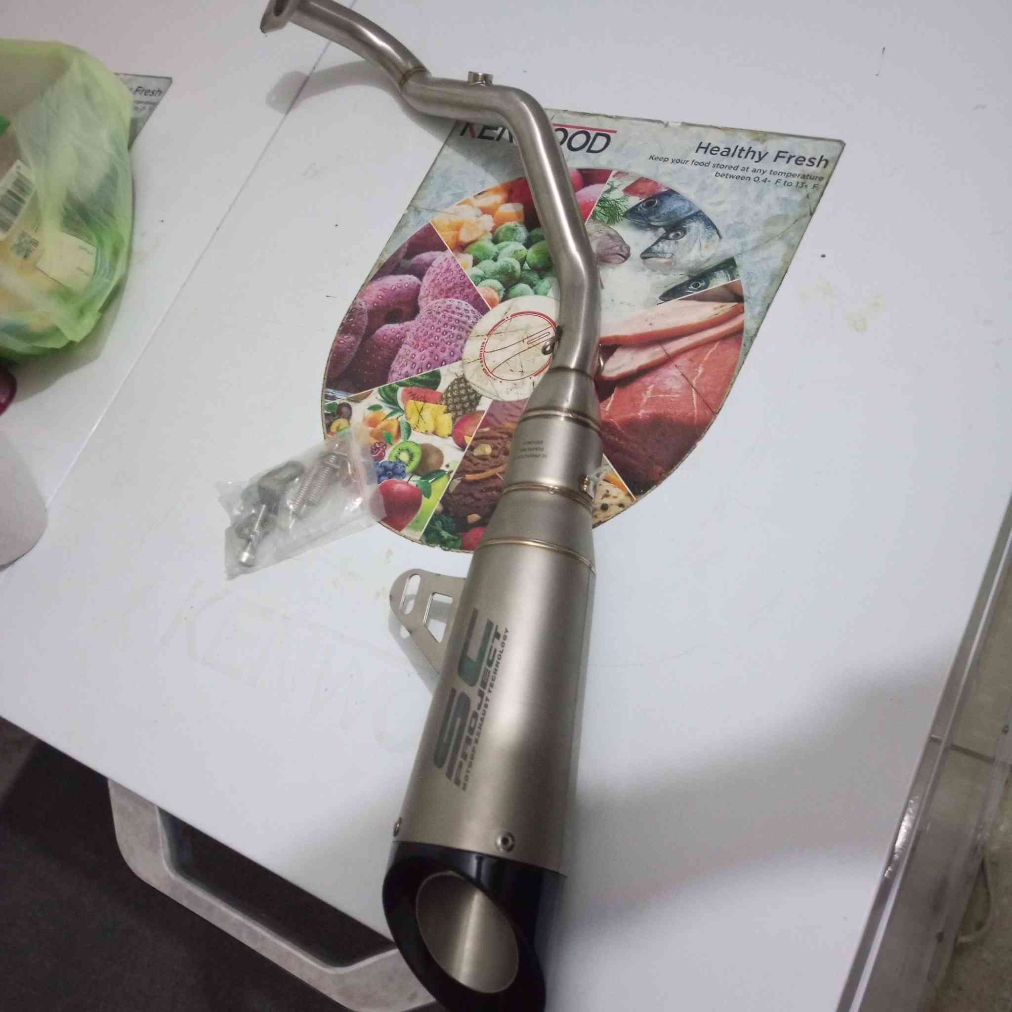 صلنصة سي اس تيتانيوم جديد ما مستخدم + بوري ستيل سعر 60 الف توصيل موجود لجميع  ***********
