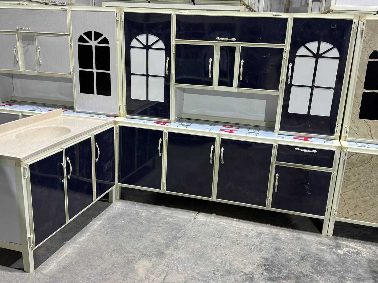 للبيع 
مترين مع سنك مرمر 
يتوفر توصيل محافظات


**إذا كنت صاحب هذا الإعلان وتريد حذفه لأي سبب، رجاءا أرسل رسالة إلى الدعم الفني**