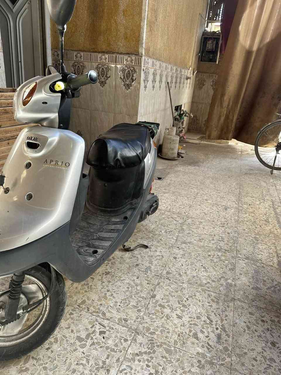 السلام عليكم اخوان دارجة للبيع نرلتها قبل 3اشهر منً الرمبة والوصل موجود اخذتها 750داجة تخبل اخذها عمر رايدها 500مكاني مدينة الصدر ***********
