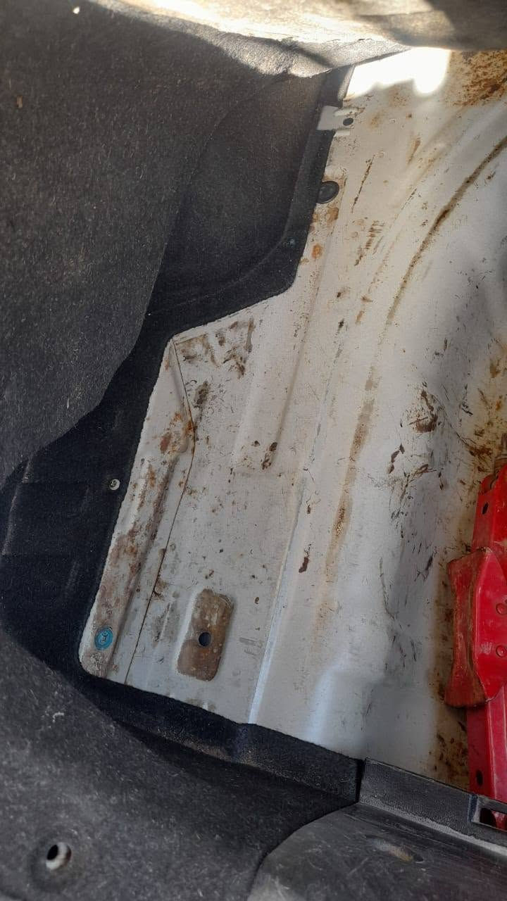 النترا خليجي 2010 محرك كير تبريد.. ادامه كامله... بيها اربع قطع صبغ ابيع حزام ... سعر 94 وبيها مجال... العنوان بابل جبلة... رقم الهاتف ***********
