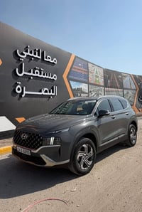 سنتافي ٢٠٢٣ • ماشي ٣٠٠٠٠ • حادث بدون تبديل