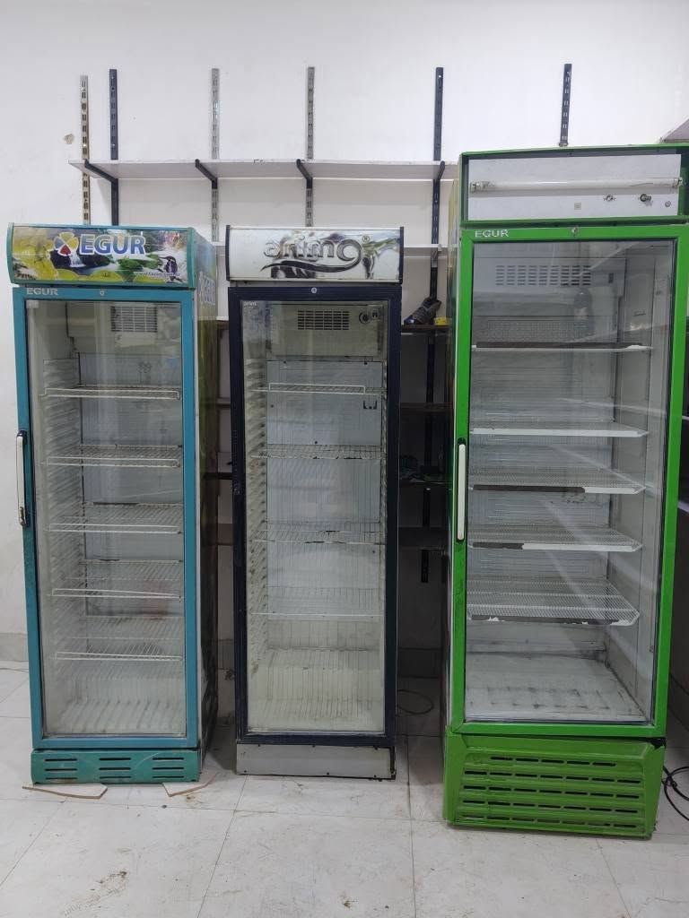 عارضات للبيع شرط الشغل والتبريد للبيع مكاني كربلاء النضال 
*********** كربلاء, العراق
