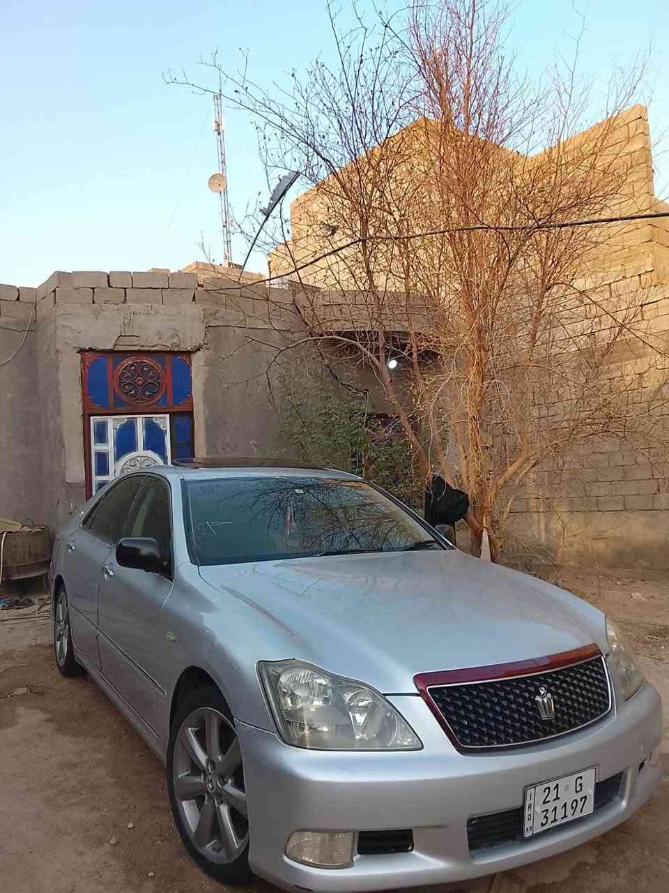 شاهينه موديل ٢٠٠٧ بيها كصه وحده جنطه جديده السياره وجاهزه رقم إنكليزي السعر ٤٥ وبيها مجال 
*********** البصرة, العراق
