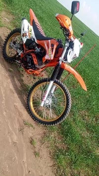 كاويار للبيع وموراوس موديل 25 محرك 200cc جاهز للطيران السعر 950 خابر و...