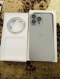 Ip 15 pro max 256ذاكره  99‎%‎ باتري  جهاز وتر ضمان  كامل ملحقات  سعر 1...