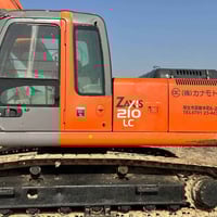 للبيع حفاره زت مديل2005 اصل شاصي 114 رقم الماني مكفوله كفاله عامه مضخه...