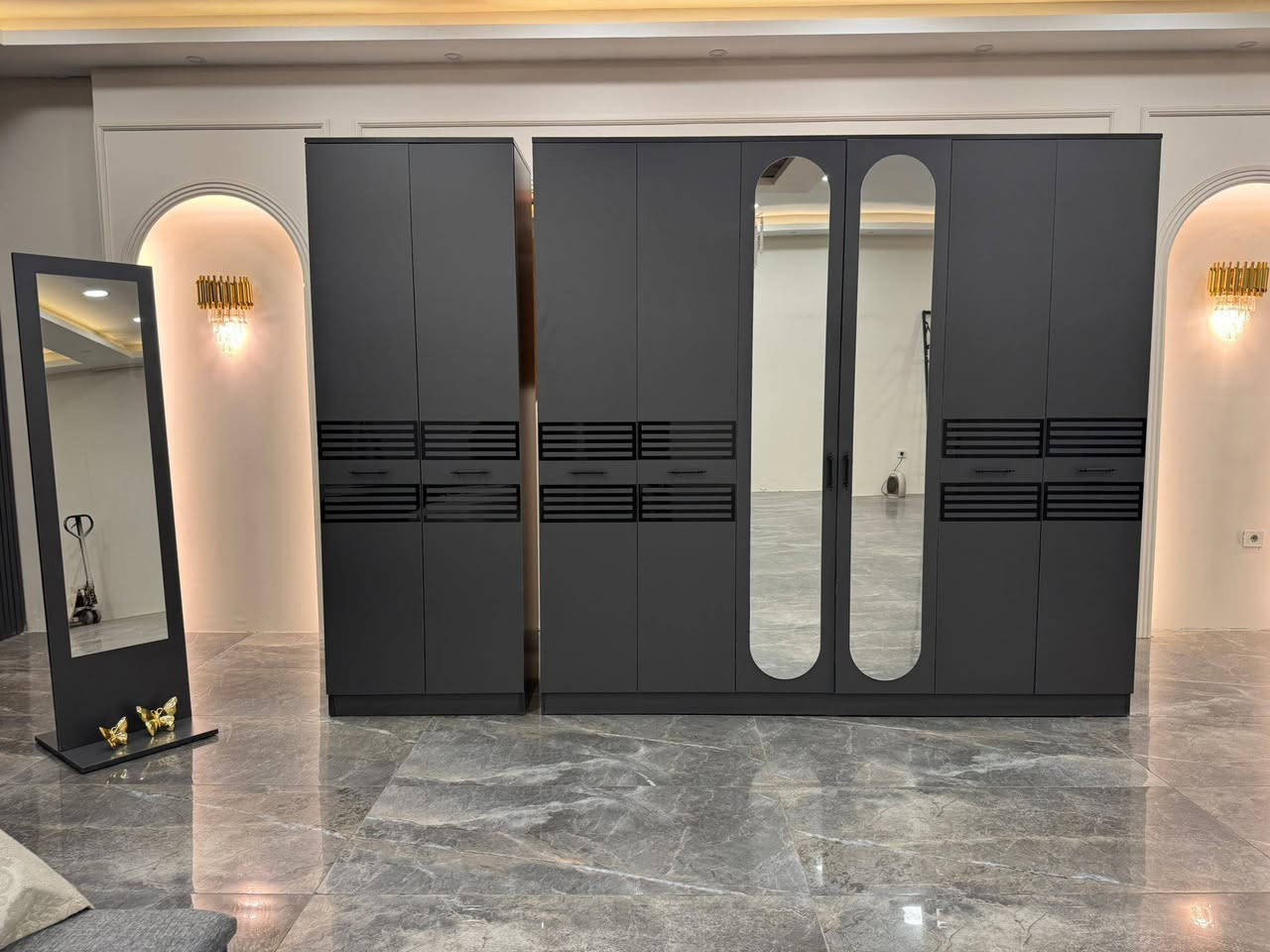 *موديل   مالديني       المودرن*

*10 قطع              كنتور ملحق 3 متر*

*1- ضهر بلوك*

*2- برغي وچوي حديد*
  
*سرير  مخزن*

*5- شغل درجه اولى*

*السعر🔥 ( مليون و300 )الف*🔥

توصيل بغداد مجانا 
اطراف 20 الف 
محافظات 100 الف


**إذا كنت صاحب هذا الإعلان وتريد حذفه لأي سبب، رجاءا أرسل رسالة إلى الدعم الفني**