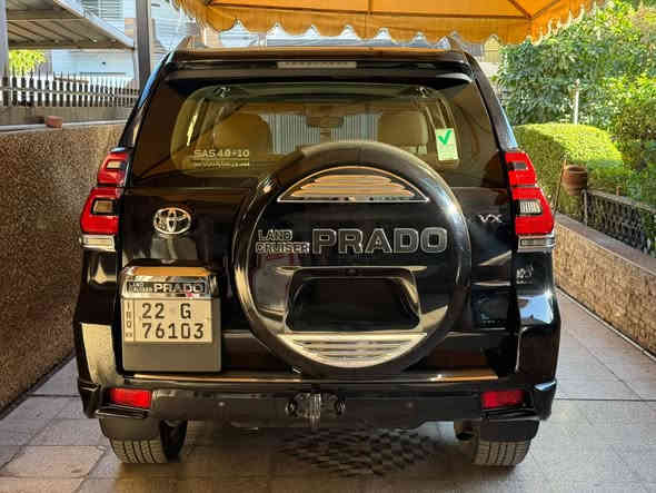 تويوتا برادو VX 2022 فووول باب اول 1/1
وكالة تويوتا العراق ساز SAS 
اعلى مواصفات البرادو
محرك 4000 v6 
4 كامرات محيطية 360 
مقاعد الصف الثالث كهرباء
كراسي 2 كهرباء و تبريد
وباقي مواصفات vx المعروفة 
ماشية 40 الف كيلو
( السيارة مكفولة من الصبغ و البارد ) 

السعر 48,500 $
رقم اربيل الجديد
مكانها بغداد / شارع فلسطين 
***********
