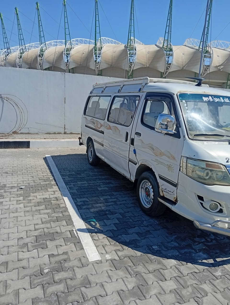 سلام عليكم فتون للبيع موديل 14 مكينه وكير واكسن كفاله عنوان البصره سعر 35 رقم الهاتف***********
