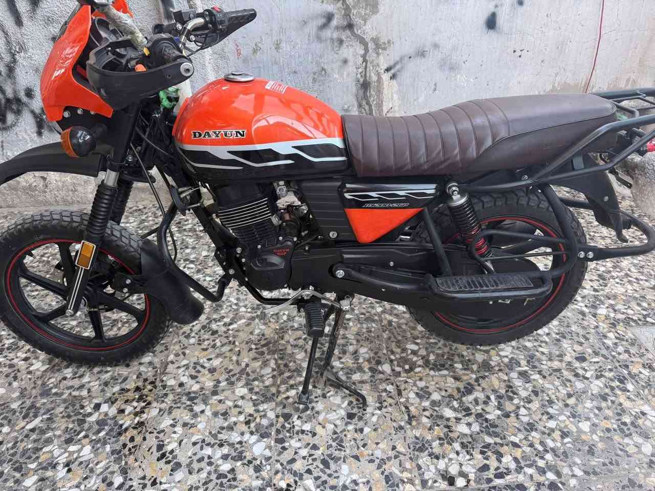 دايوان مديل 2026  رقم وسنويه بغداد 2023 دراجه زيرو كفاله عامه ماشيه 3000الف زيرو بحساب توك ماخذه منل شركه تاير 17للبيع السعر3ملاين و100وبيه مجال علمن لدراجه سعره منل شركه 3500 مكاني  بغداد الحبيبيه 
***********
