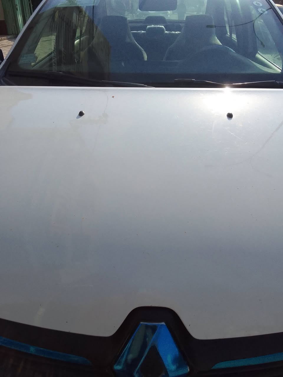 السلام عليكم رينو سمبل ٢٠١٦ قادسية انكليزي مميز هزة جديدة سنوية ٢٠٢٩سويجين مع شاشة ودوشمة جديدة والارضية جلد باسمي شخصيا بيها شبر مقدمة الحاملغ الامامي الايمن وشبرين يم قبق البانزين فقط المكان الديوانية السعر ٧٣وغير متواجد عالفيس اتصال فقط ***********
