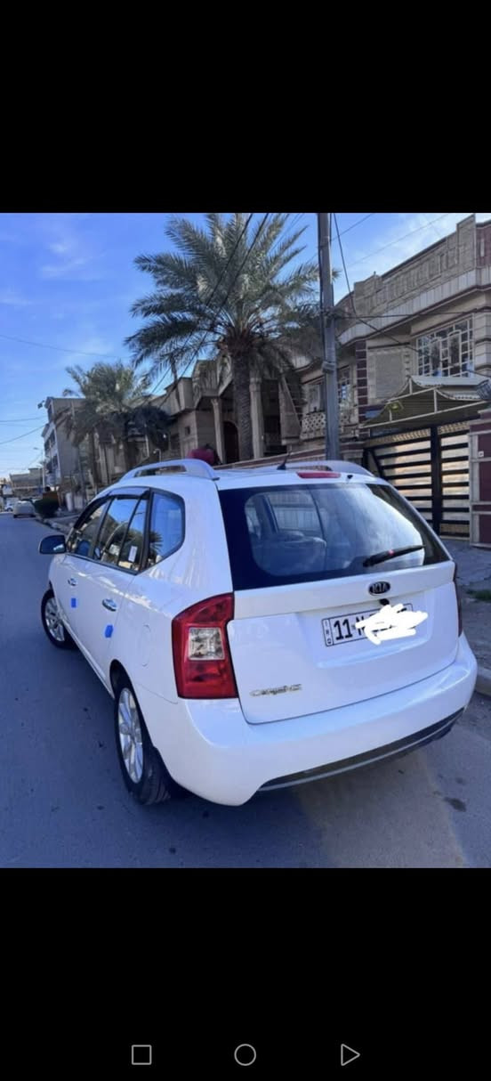 كيا كارينزا موديل ٢٠١٢ خليجي محرك ٢٠٠٠ دوش  شرط مامفتوح سياره مكفوله من الصبح والبارد ماعدا طلقه بالقماره
بس مانفذا سياره ويل كب تخم تاير جديد تكم سيرين جهتين
فتحه مال بيت سياره ماشيه ٨٥ الف قابله للزياده ا
السعر ١٣٨ورقه 
رقم بغداد انكليزي باسمي تحويل ثاني يوم
دبل سويج كامره تسجيل عنوان السياره المسيب
رقم التواصل ***********   
علما السياره بيه سونار

