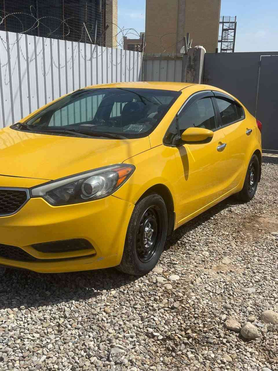 سلام عليكم فورتي مديل ١٤ مكلف بل نشر سعر ١١٠ مكان بغداد ***********
