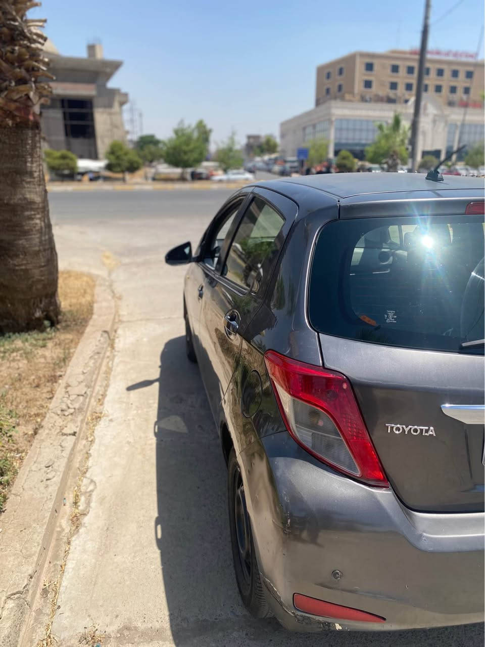 تويوتا يارس ٢٠١٣ پيتج پارجه ى بوياغه بى ژورى بئ ليدان 
گير مه كينه به شه رت (***********) أربيل, العراق
