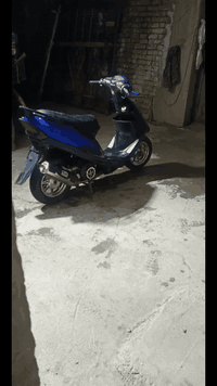 للبيع07745815701