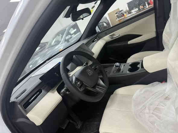 عرض اليوم  🔥17,750,000 
بتاريخ  2025/11/27 

الكن بلاس الابيض والداخل ابيض 

اقوى سعر بالسوك كله 

تدللون حبايب كلبي 😍

📍بغداد _ كراده _ قرب ساحه كهرمانه 

📞 للاستفسار والتواصل:
 
☎ جعفر : ***********
