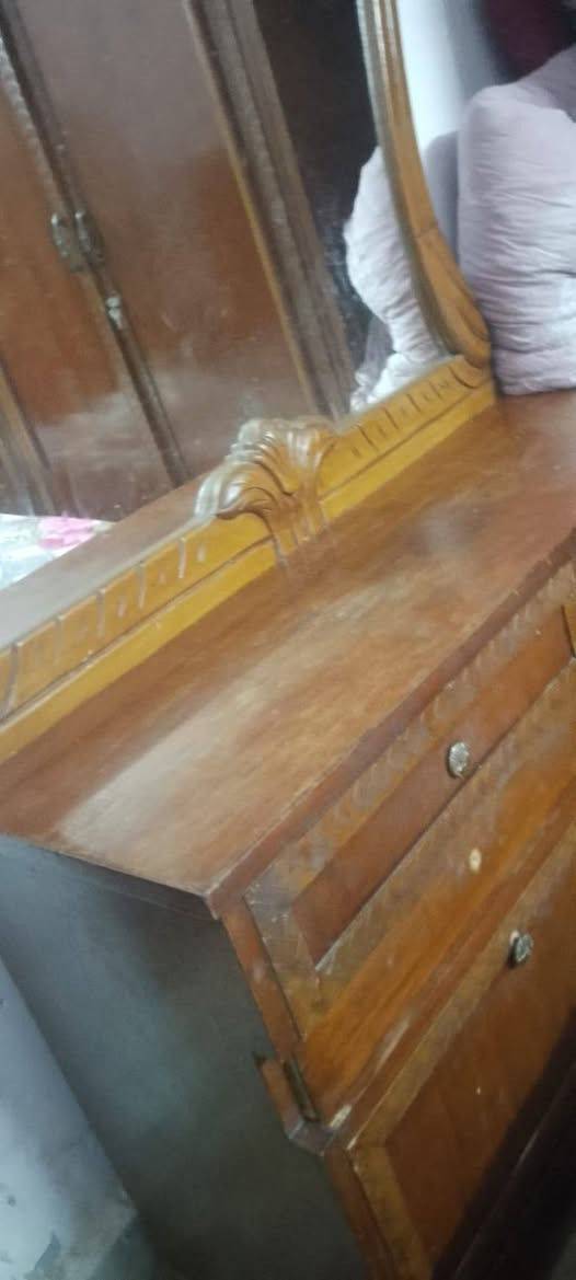 السلام عليكم عندي غرفه نوم بدون كنتور نظيفه 80% تحتاج صبغ صاج منطقه الكاظميه


**إذا كنت صاحب هذا الإعلان وتريد حذفه لأي سبب، رجاءا أرسل رسالة إلى الدعم الفني**