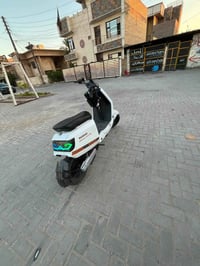 دراجة كاسحة • ما ناقصه • بغداد