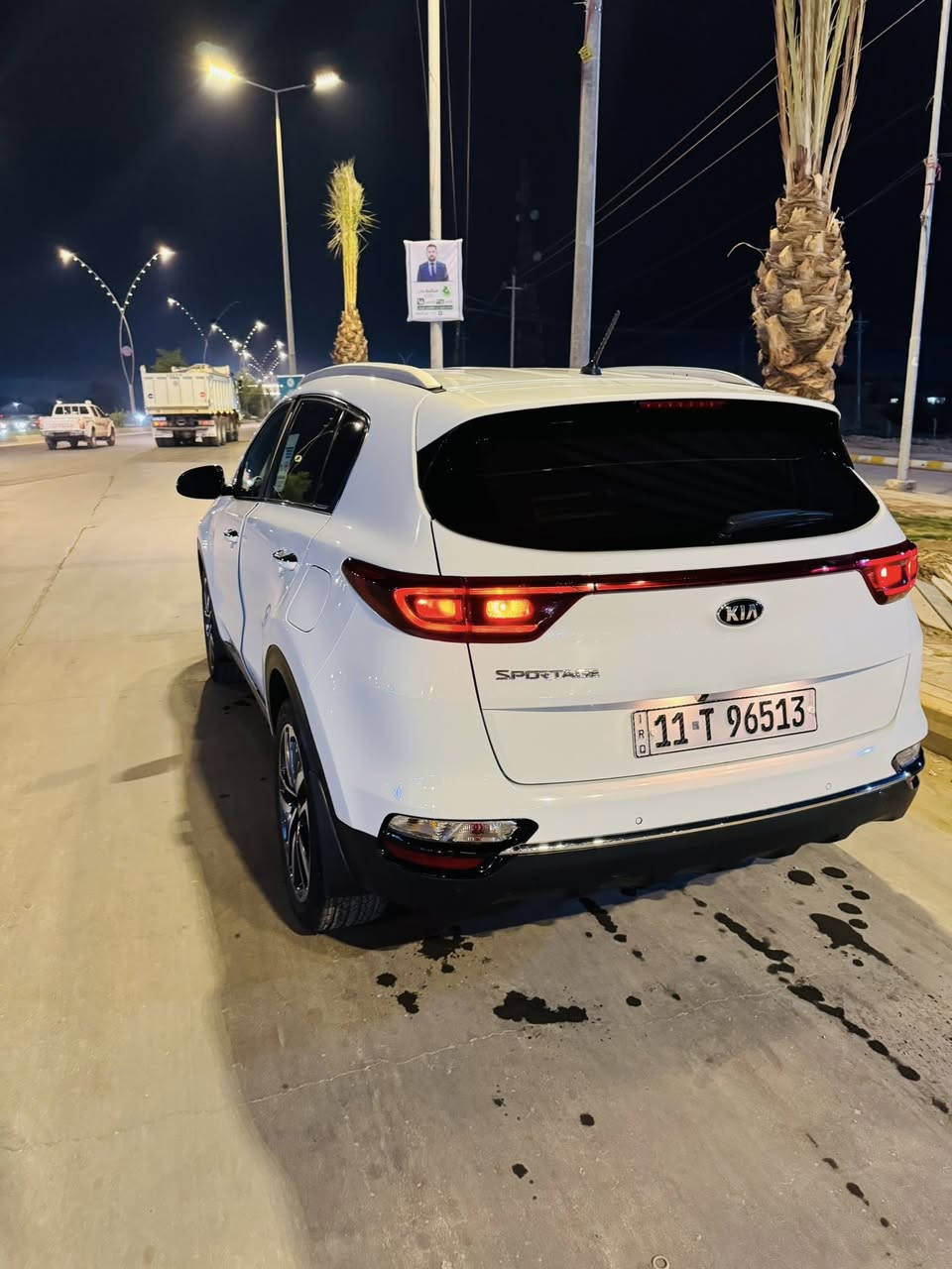 السلام عليكم 
كيا اسبورتج 2020 رقم بغداد ب اسمي تحويل ثاني يوم 
ماشيه 94 سياره جديده كلش ب معنى كلمه خليجي كفاله عامه مواصفات معروفه بالسبورتج  باقي التفاصيل الاتصال ***********
