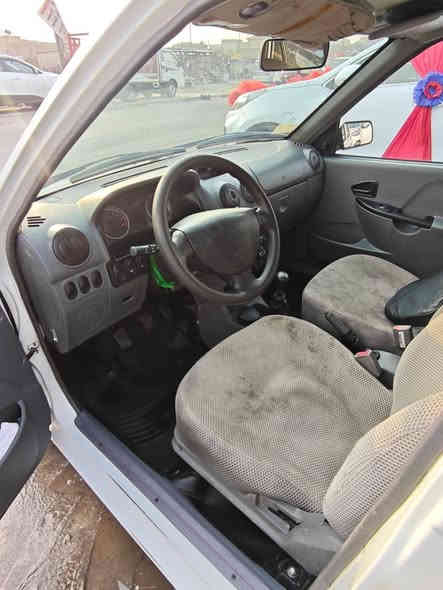 السلام عليكم سايبه للبيع موديل 2018 ماشيه 66الف مكفوله على وضع الشركه تخم تاير صدر جديد باتري جديد بيها بارد بلباب الخلفي سعر 55 وبيها مجال بسيط العنوان البلديات رقم الهاتف ***********
