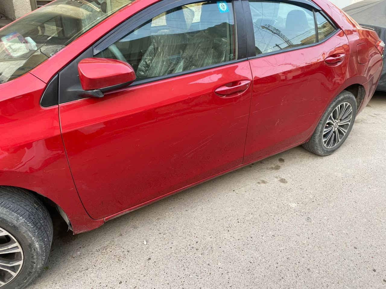 سلام عليكم كورلا ٢٠١٧ وارد اميركي محرك ٢٠٠٠وسونار موضح السعر135 ورقة هاتف***********
